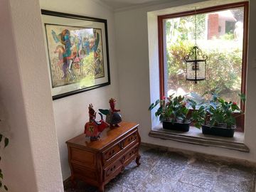 VENDO ESPECTACULAR QUINTA EN CUERNAVACA, MAGNIFICA UBICACIÓN