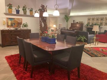 VENDO ESPECTACULAR QUINTA EN CUERNAVACA, MAGNIFICA UBICACIÓN
