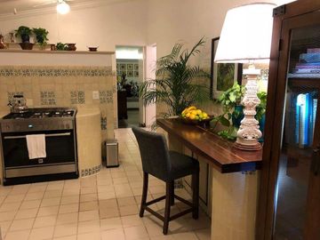 VENDO ESPECTACULAR QUINTA EN CUERNAVACA, MAGNIFICA UBICACIÓN