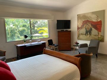 VENDO ESPECTACULAR QUINTA EN CUERNAVACA, MAGNIFICA UBICACIÓN