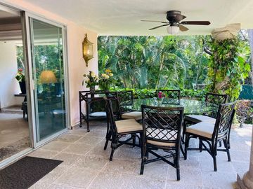 VENDO ESPECTACULAR QUINTA EN CUERNAVACA, MAGNIFICA UBICACIÓN