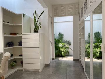 VENDO ESPECTACULAR QUINTA EN CUERNAVACA, MAGNIFICA UBICACIÓN