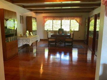 Large house atop Makiling Heights Subdivision