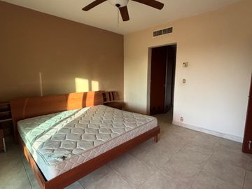 DEPARTAMENTO UNICO EN LA ZONA CENTRICA Y EXCLUSIVA
