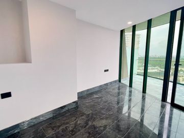 EXCLUSIVO Y LUJOSO DEPARTAMENTO CON PRECIO DE OPORTUNIDAD EN LA ICÓNICA SHARK TOWER, PUERTO CANCUN
