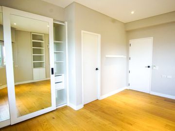 For Sale: 3BR unit in Twin Towers Makati