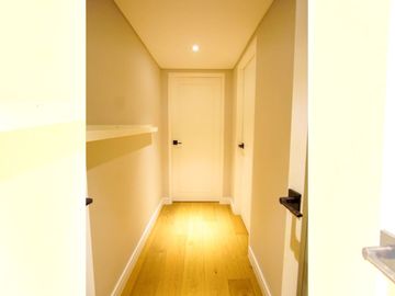 For Sale: 3BR unit in Twin Towers Makati