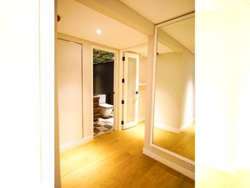 For Sale: 3BR unit in Twin Towers Makati