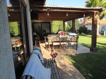 Venta hermosa propiedad, sector residencial y consolidado en Machalí