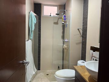 VENDO APARTAMENTO CRISTALES
