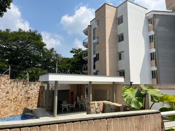 VENDO APARTAMENTO CRISTALES