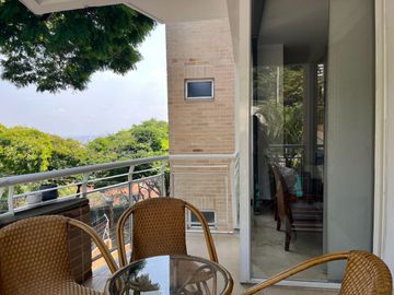 VENDO APARTAMENTO CRISTALES
