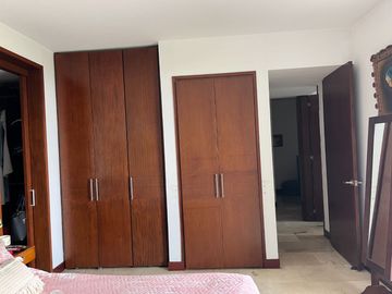 VENDO APARTAMENTO CRISTALES