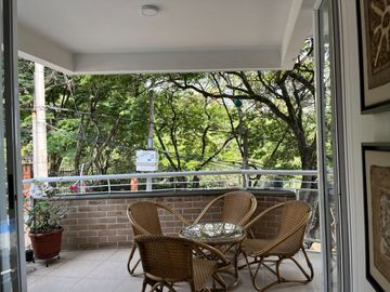 VENDO APARTAMENTO CRISTALES