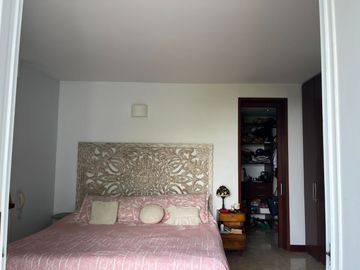 VENDO APARTAMENTO CRISTALES