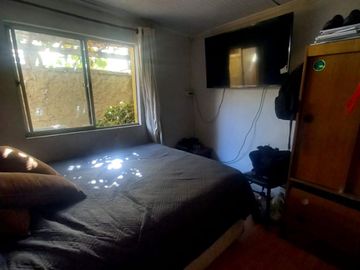 Se vende casa de dos pisos en Peñalolen