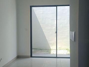 Rumah Disewakan Cluster Mahakam Jakarta Garden City