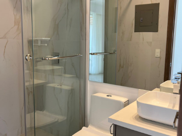 VENTA DE PENTHOUSE EN CUMBAYA NUEVO Y HERMOSO