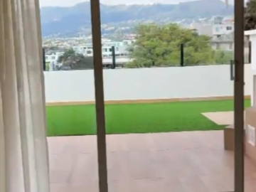 VENTA DE PENTHOUSE EN CUMBAYA NUEVO Y HERMOSO