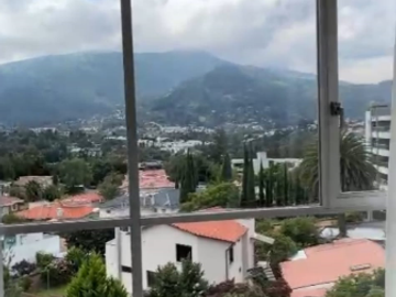 VENTA DE PENTHOUSE EN CUMBAYA NUEVO Y HERMOSO