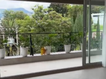 VENTA DE PENTHOUSE EN CUMBAYA NUEVO Y HERMOSO