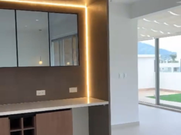 VENTA DE PENTHOUSE EN CUMBAYA NUEVO Y HERMOSO