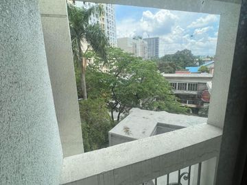 𝐇𝐔𝐑𝐑𝐘!!! 𝐏𝐑𝐎𝐏𝐄𝐑𝐓𝐘 𝐅𝐎𝐑 𝐒𝐀𝐋𝐄  𝐢𝐧 EL JARDIN DEL PRESIDENTE SOUTH  TRIANGLE, QUEZON CITY