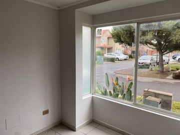 SE VENDE CASA EN CHICAUMA CIUDAD PARQUE, LAMPA