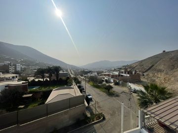 Se Vende Casa en La Exclusiva Urbanización Los Huertos De La Molina!