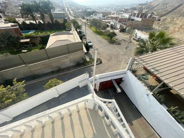 Se Vende Casa en La Exclusiva Urbanización Los Huertos De La Molina!