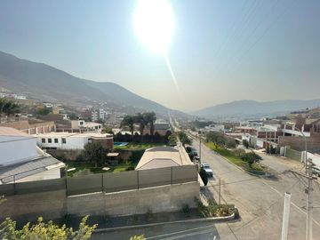 Se Vende Casa en La Exclusiva Urbanización Los Huertos De La Molina!