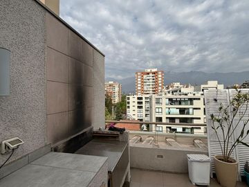 SE VENDE HERMOSO DEPARTAMENTO DUPLEX EN ÑUÑOA