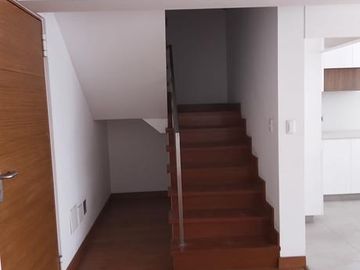 VENDO DUPLEX DE ESTRENO