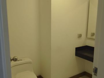 VENDO DUPLEX DE ESTRENO