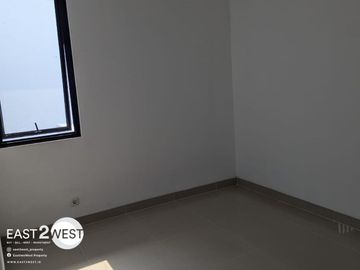 Dijual Rumah Sektor 9 Bintaro Tangerang Selatan Sedang Renovasi Bagus Nyaman Lokasi Sangat Strategis