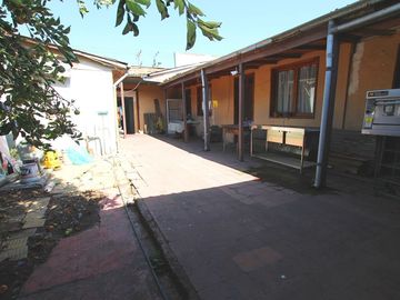Se Vende Local Comercial en Calle Antofagasta - San Antonio