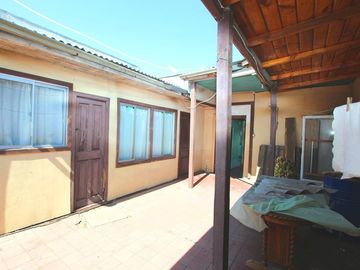 Se Vende Local Comercial en Calle Antofagasta - San Antonio