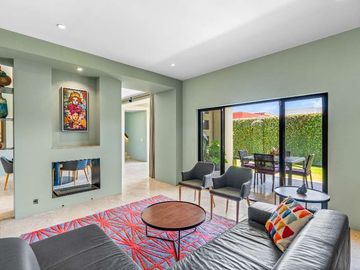 Casa Espana,  Estilo Auténtico y Vistas Pintorescas