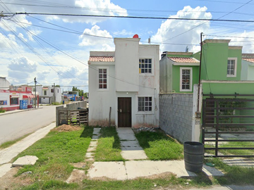 CASA DE RECUPERACIÓN BANCARIA EN CALLE ALEJANDRO RODRIGUEZ JIMENEZ, FRACC. LOS PRESIDENTES, MATAMOROS, TAMAULIPAS. ¡NO SE ACEPTAN CRÉDITOS!