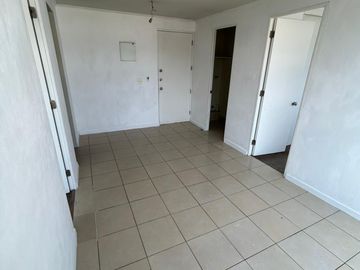 VENTA DE COMODO DEPARTAMENTO EN INDEPENDENCIA