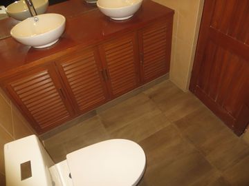 DUPLEX 256 M2, CHACARILLA DEL ESTANQUE, $ 285,000