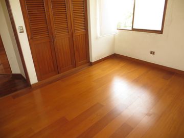 DUPLEX 256 M2, CHACARILLA DEL ESTANQUE, $ 285,000