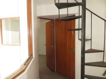 DUPLEX 256 M2, CHACARILLA DEL ESTANQUE, $ 285,000