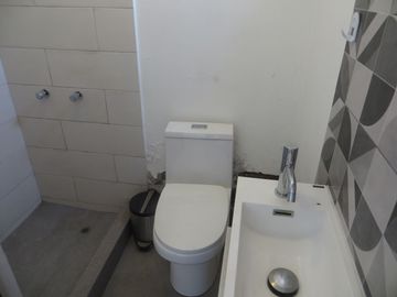 DUPLEX 256 M2, CHACARILLA DEL ESTANQUE, $ 285,000