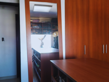 Moderno departamento bien ubicado en San Eduardo – ¡Vive con estilo y seguridad!