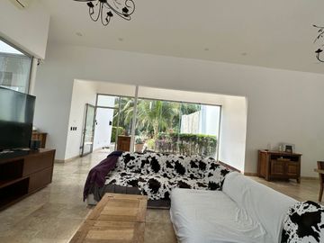 Casa con alberca privada y jacuzzi en venta, Tulum Country Club, Tulum