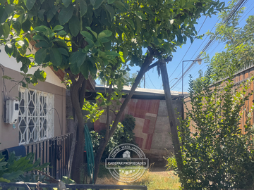VENDE CASA EN LA COMUNA EL BOSQUE ESTACIONAMIENTO PARA 3 VEHICULOS