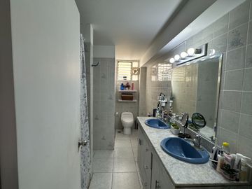 🏡 OPORTUNIDAD ÚNICA: ¡¡¡DEPARTAMENTO REMODELADO AL MEJOR PRECIO!!! EN MIRAFLORES 🏡