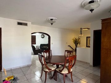 RESIDENCIA EN VENTA FRACC. VILLA ITSON