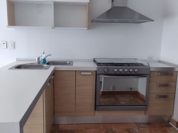 Venta dpto. Hares sobre Ejercito Nacional, cerca de Polanco